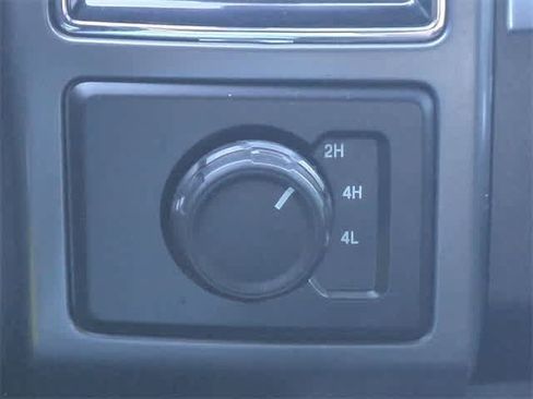 Used 2019 Ford F150 XLT w/ Equipment Group 302A Luxury image 39