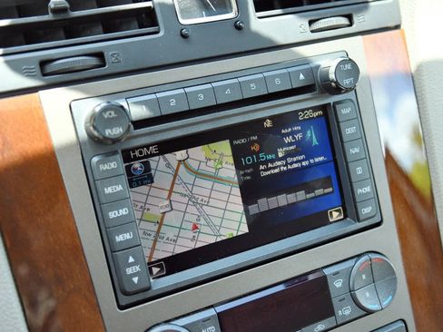 Used 2014 Lincoln Navigator L 2WD image 27