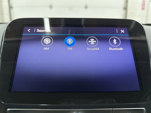 Used 2024 Chevrolet Equinox Premier image 32