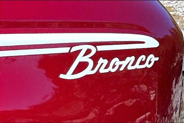 Used 2026 Ford Bronco Heritage Edition AWD/4WD image 32