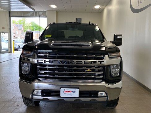 Used 2022 Chevrolet Silverado 2500 LTZ w/ Snow Plow Prep/Camper Package AWD/4WD image 3