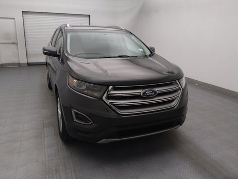 Used 2015 Ford Edge Titanium w/ Technology Package AWD/4WD image 14