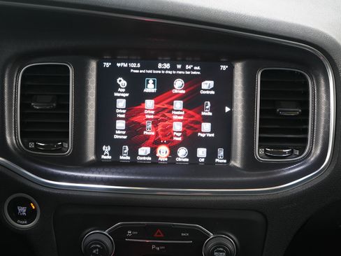 Used 2016 Dodge Charger SXT w/ AWD Plus Group image 16