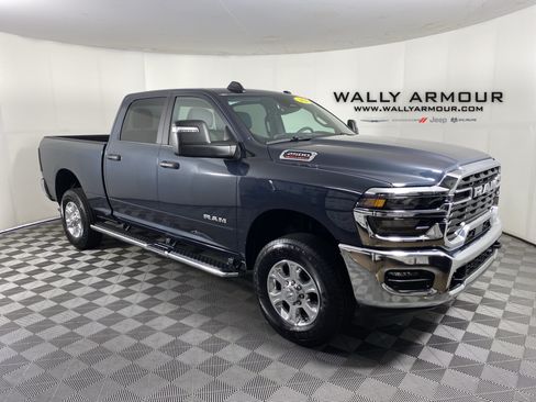 Used 2026 RAM 2500 Big Horn AWD/4WD image 1
