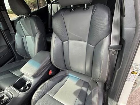 Used 2022 Subaru Outback Wilderness image 5