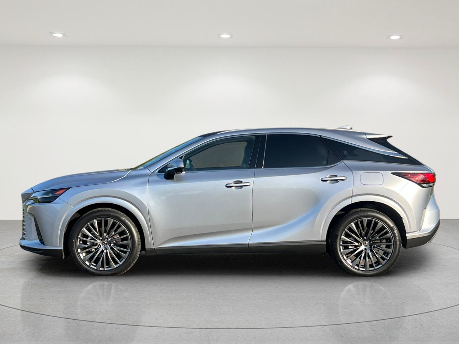 Used 2024 Lexus RX 450h AWD w/ Convenience Package image 2