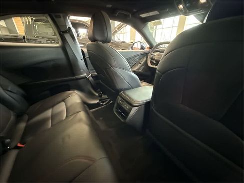 New 2024 Dodge Charger R/T w/ Plus Group image 13