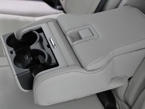 Used 2017 Lexus RX 350 FWD w/ Premium Package image 40