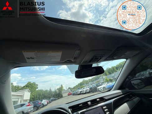 Used 2019 Toyota Camry XSE FWD image 34