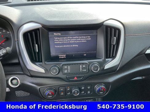 Used 2020 GMC Terrain SLT w/ Preferred Package AWD/4WD image 35