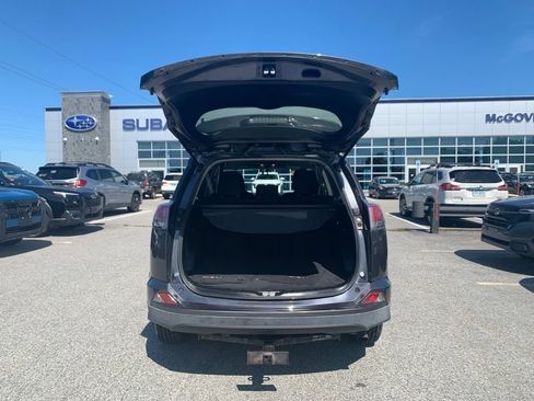 Used 2016 Toyota RAV4 LE AWD/4WD image 24