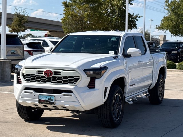 Used 2024 Toyota Tacoma TRD Off-Road w/ TRD Off Road Upgrade Package AWD/4WD image 11