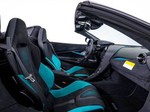 New 2027 McLaren 750S Spider RWD image 25