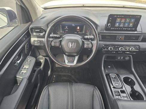 Certified 2025 Honda Pilot Elite image 14