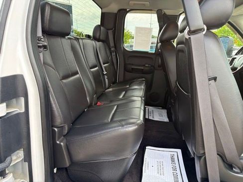 Used 2011 GMC Sierra 2500 SLT w/ SLT Convenience Package AWD/4WD image 22