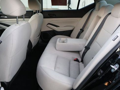 Certified 2024 Nissan Altima 2.5 SV image 13