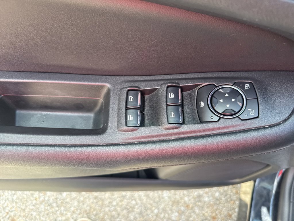 Used 2024 Ford Edge SEL w/ Convenience Package AWD/4WD image 10