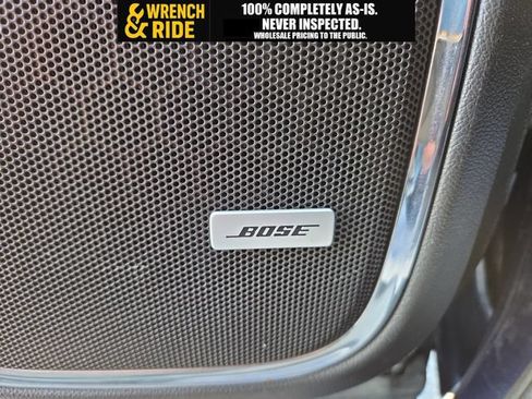 Used 2017 GMC Yukon XL SLT AWD/4WD image 8