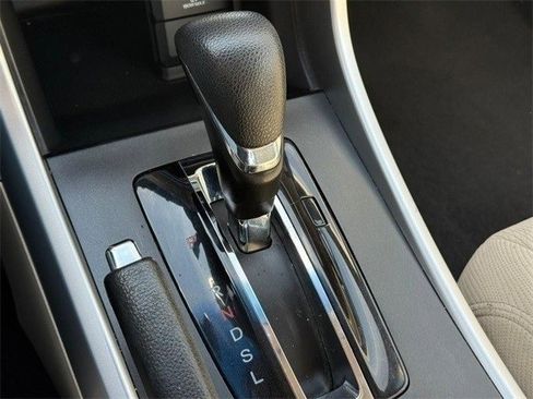 Used 2013 Honda Accord EX image 23