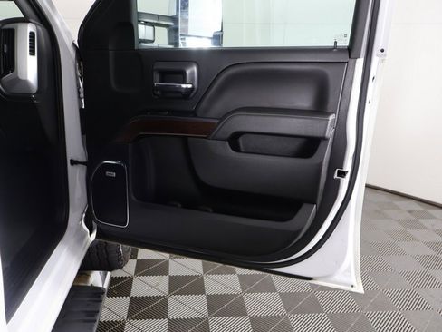Used 2018 GMC Sierra 1500 SLT w/ SLT Premium Package image 22