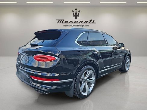 Certified 2022 Bentley Bentayga image 3