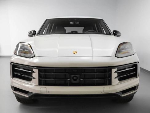 New 2025 Porsche Cayenne image 83