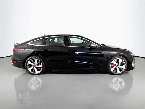 New 2025 Audi S6 e-tron Premium Plus image 8