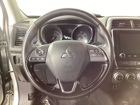 Used 2024 Mitsubishi Outlander Sport ES AWD/4WD image 16