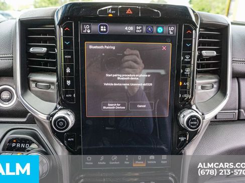 Used 2025 RAM 1500 Laramie AWD/4WD image 38