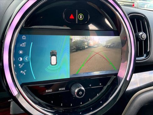 Used 2022 MINI Cooper Countryman S w/ Premium Package image 26