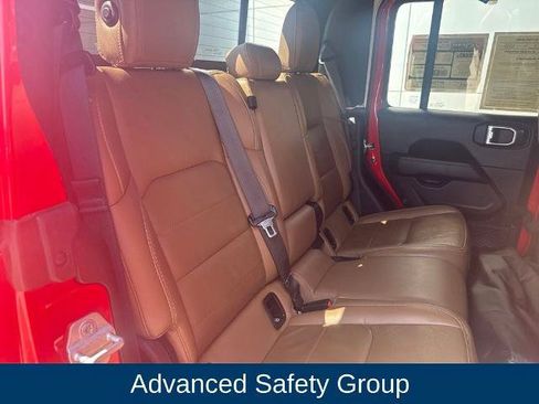 Used 2021 Jeep Gladiator Overland w/ Popular Equipment Package AWD/4WD image 30