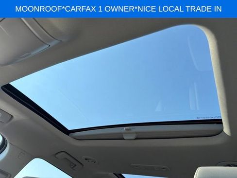Used 2023 GMC Acadia SLT w/ Technology Package FWD image 28