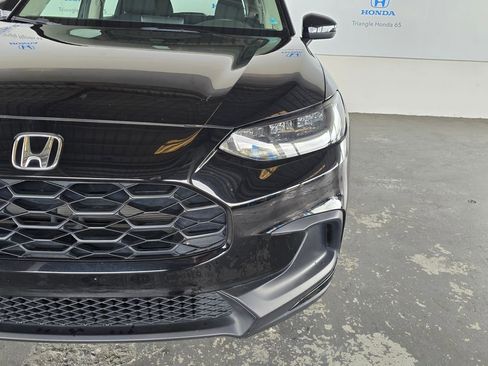 Used 2024 Honda HR-V LX image 17