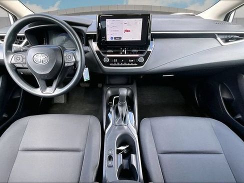 Used 2026 Toyota Corolla LE FWD image 15