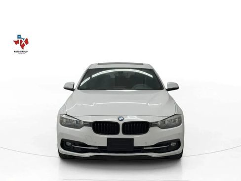 Used 2017 BMW 330i Sedan RWD image 8