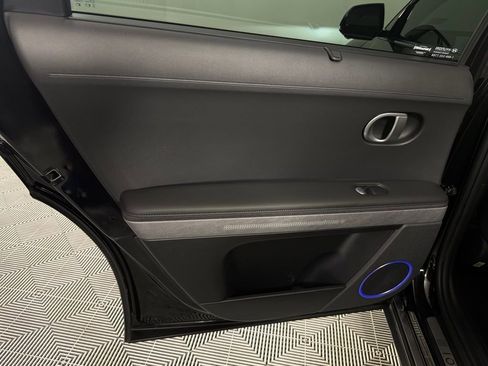 Used 2024 Hyundai Ioniq 5 Limited image 30