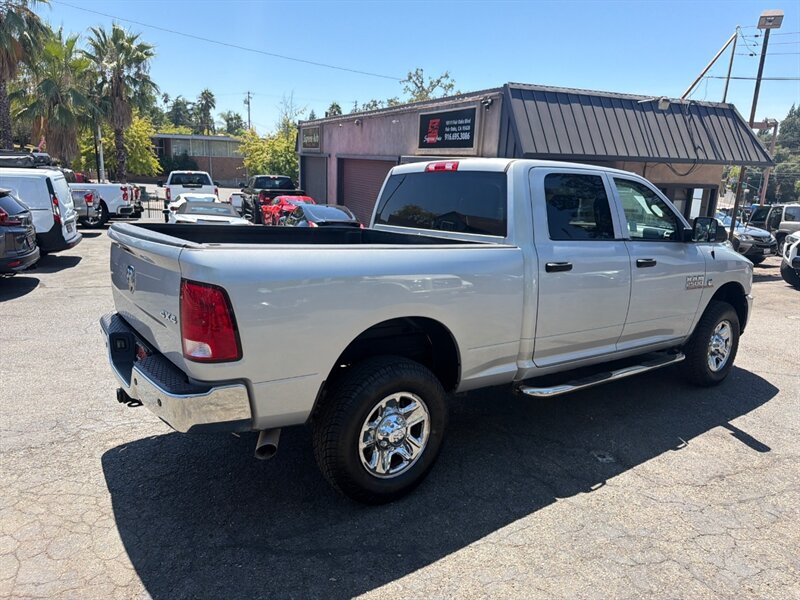 Used 2016 RAM 2500 Tradesman w/ Chrome Appearance Group AWD/4WD image 8