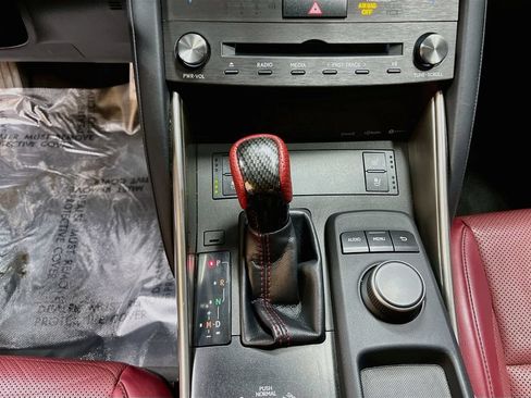 Used 2019 Lexus IS 300 F Sport w/ F Sport Package RWD image 16