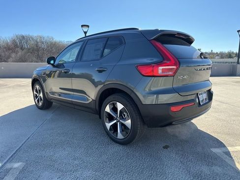 New 2026 Volvo XC40 B5 Core w/ Protection Package Premier image 5