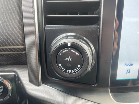 Certified 2021 Ford F150 Platinum w/ FX4 Off-Road Package image 38