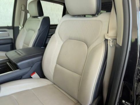 Used 2023 RAM 1500 Limited AWD/4WD image 2
