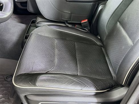 Used 2019 RAM 1500 Laramie image 12