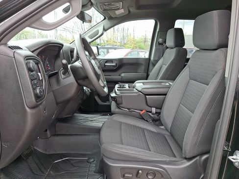 Used 2023 Chevrolet Silverado 1500 Custom AWD/4WD image 14