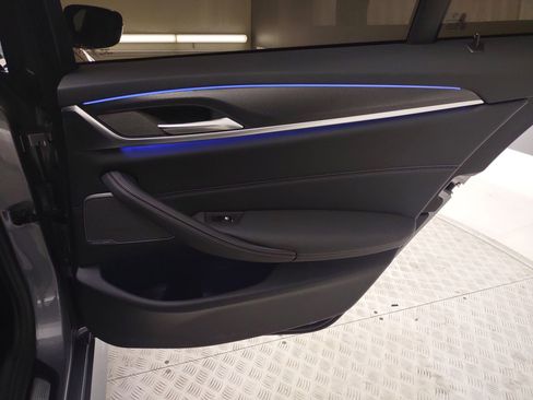 Certified 2023 BMW 540i w/ M Sport Package image 33