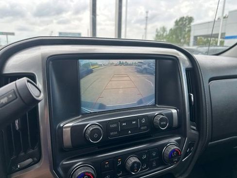 Used 2018 Chevrolet Silverado 1500 LTZ AWD/4WD image 22