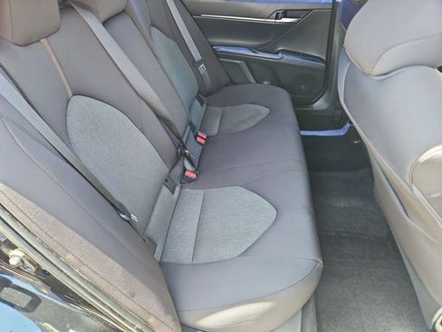 Used 2019 Toyota Camry LE w/ Carpet Mat Package FWD image 18