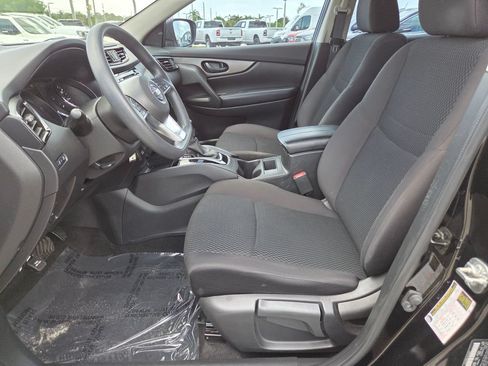 Used 2020 Nissan Rogue Sport S FWD image 28