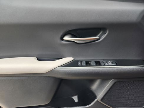 New 2026 Lexus UX 300h FWD image 13