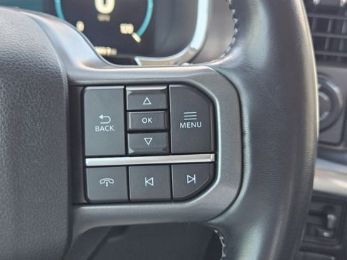 Used 2021 Ford F150 Lariat w/ Trailer Tow Package image 28