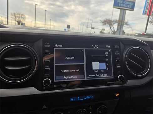 Used 2023 Toyota Tacoma TRD Sport image 14